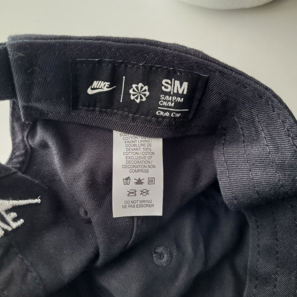 Nike Club Black Unstructured JDI Cap - Picture 6 of 8